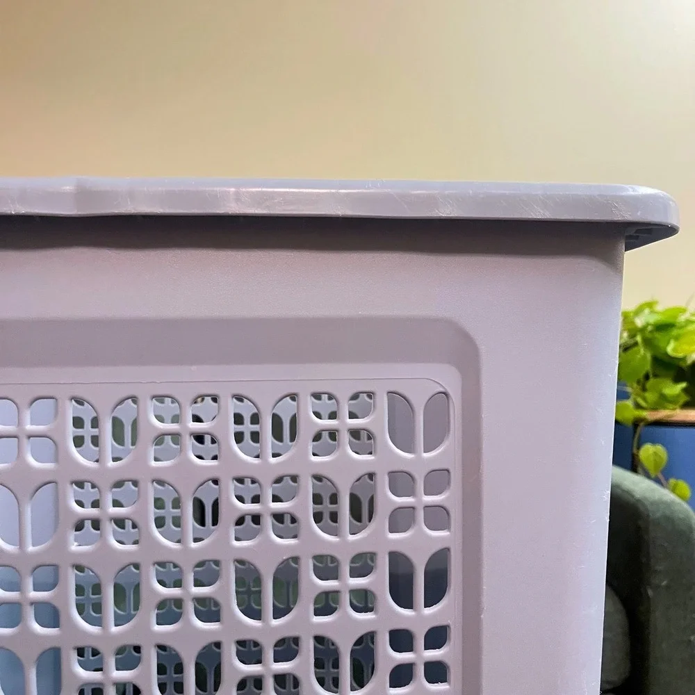 Vtg Rubbermaid Hamper Laundry Basket blue MCM‎ Tulip Flower 2787 no Lid cracked